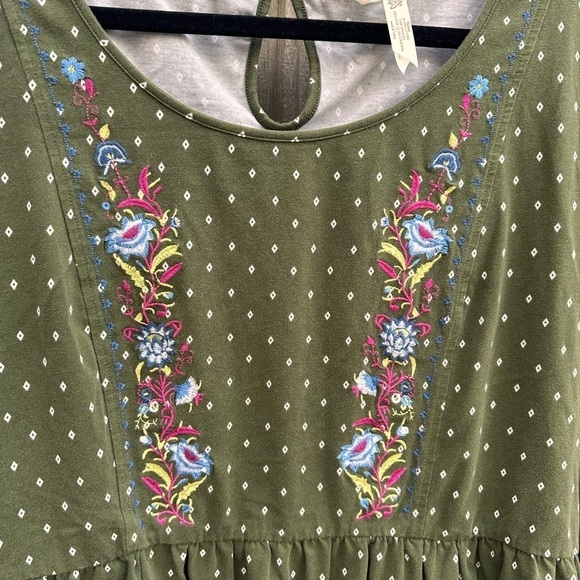 Matilda Jane Green Pin Dot Through Generations Bubble Sleeve Jersey Knit Blouse - Picture 3 of 8